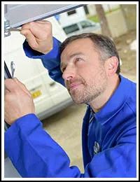 Stone Mountain Garage Door Service  Stone Mountain, GA 770-229-7709 - gr-emg-01